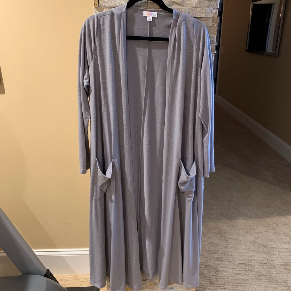 Like new WOT LuLaRoe Sarah duster